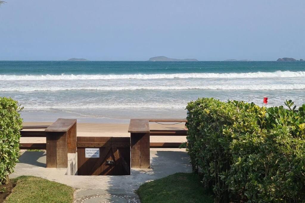 Pe Na Areia Praia Geriba Buzios Luaran gambar